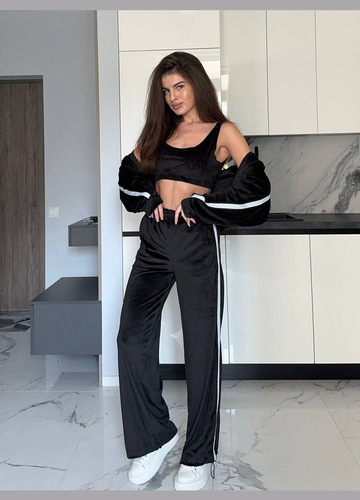 Велюровий костюм трійка